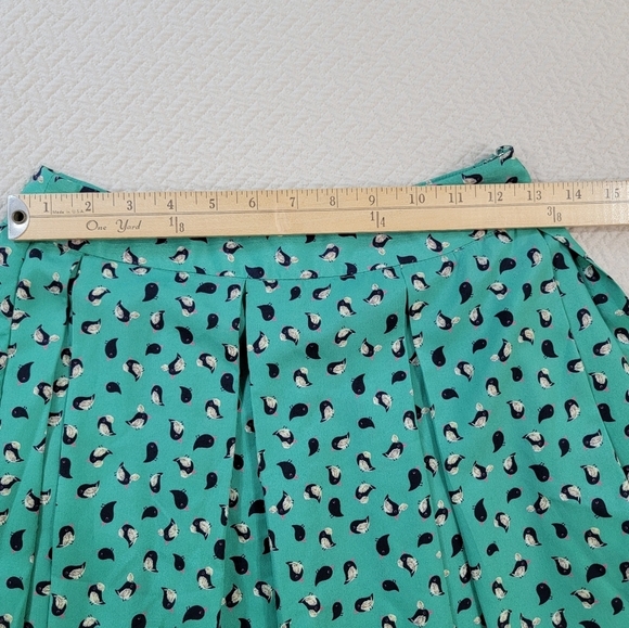 Collective Concepts Green Bird Print Pleated Skirt Size XS As Seen On TV ASO - Picture 7 of 14